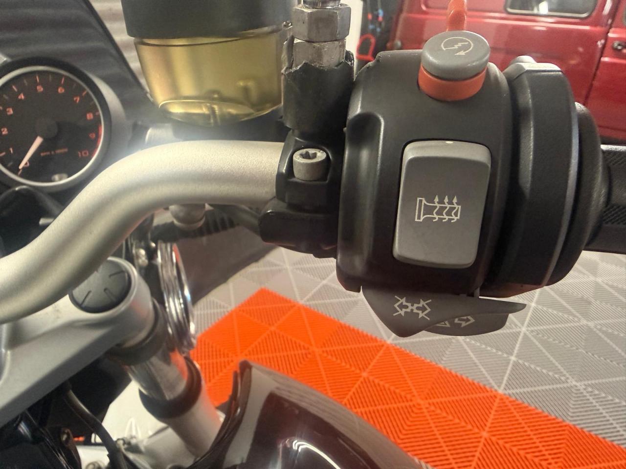 BMW MOTORRAD R1200R Akrapovic