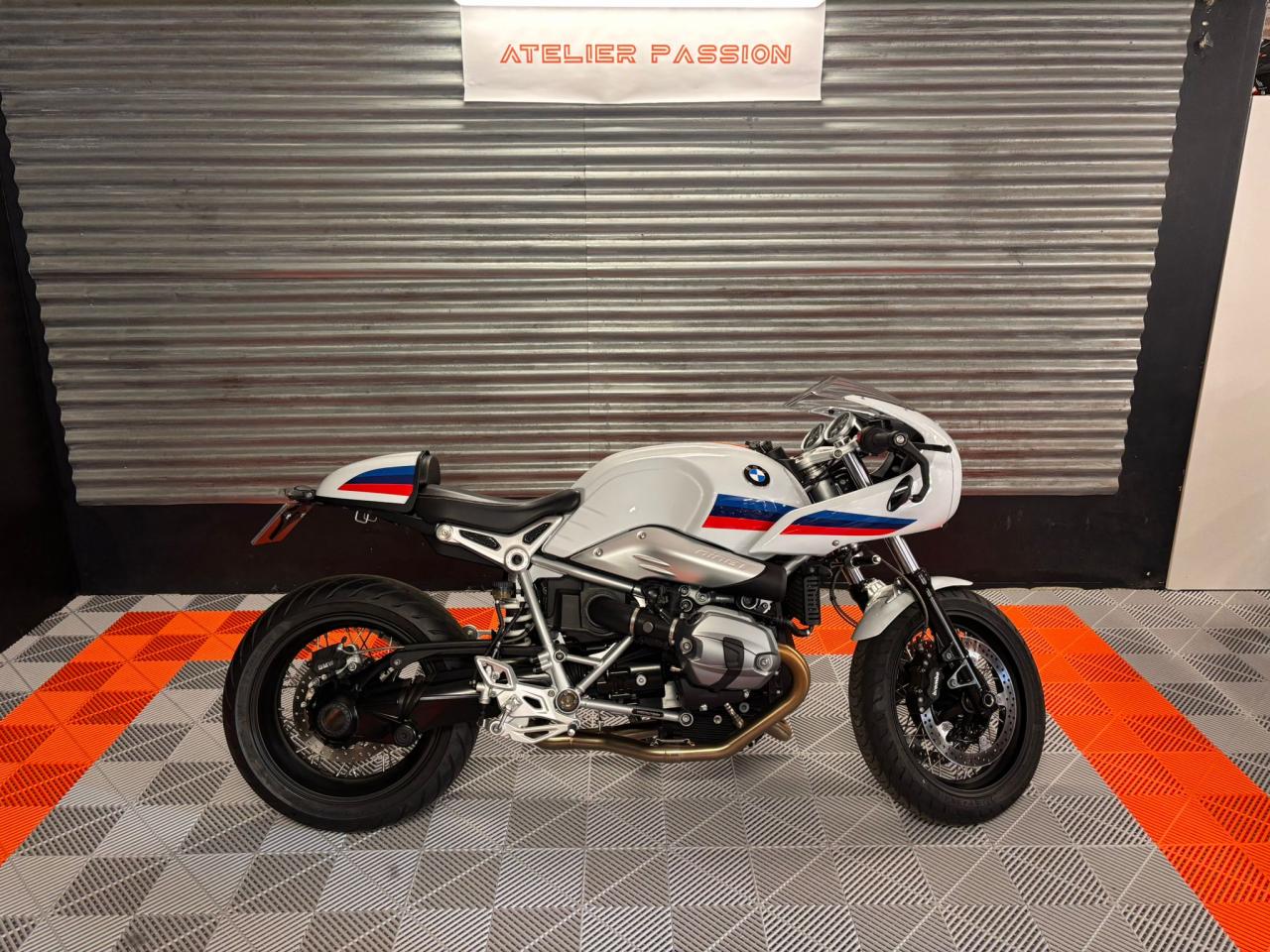 BMW MOTORRAD R NINE T Racer