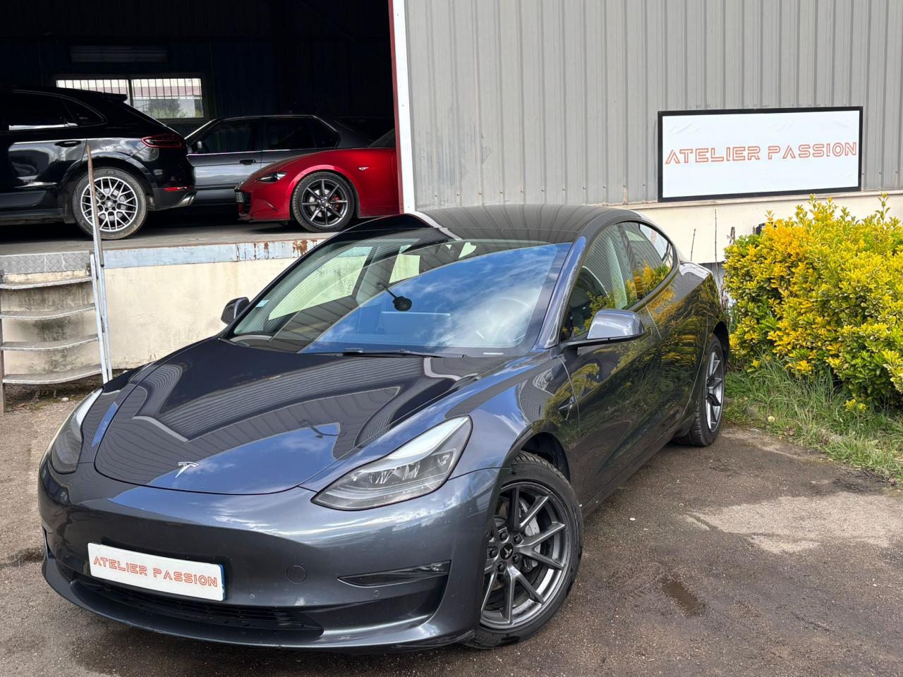 TESLA MODEL 3 Dual Motor AWD MY21 Long-Range PHASE 1