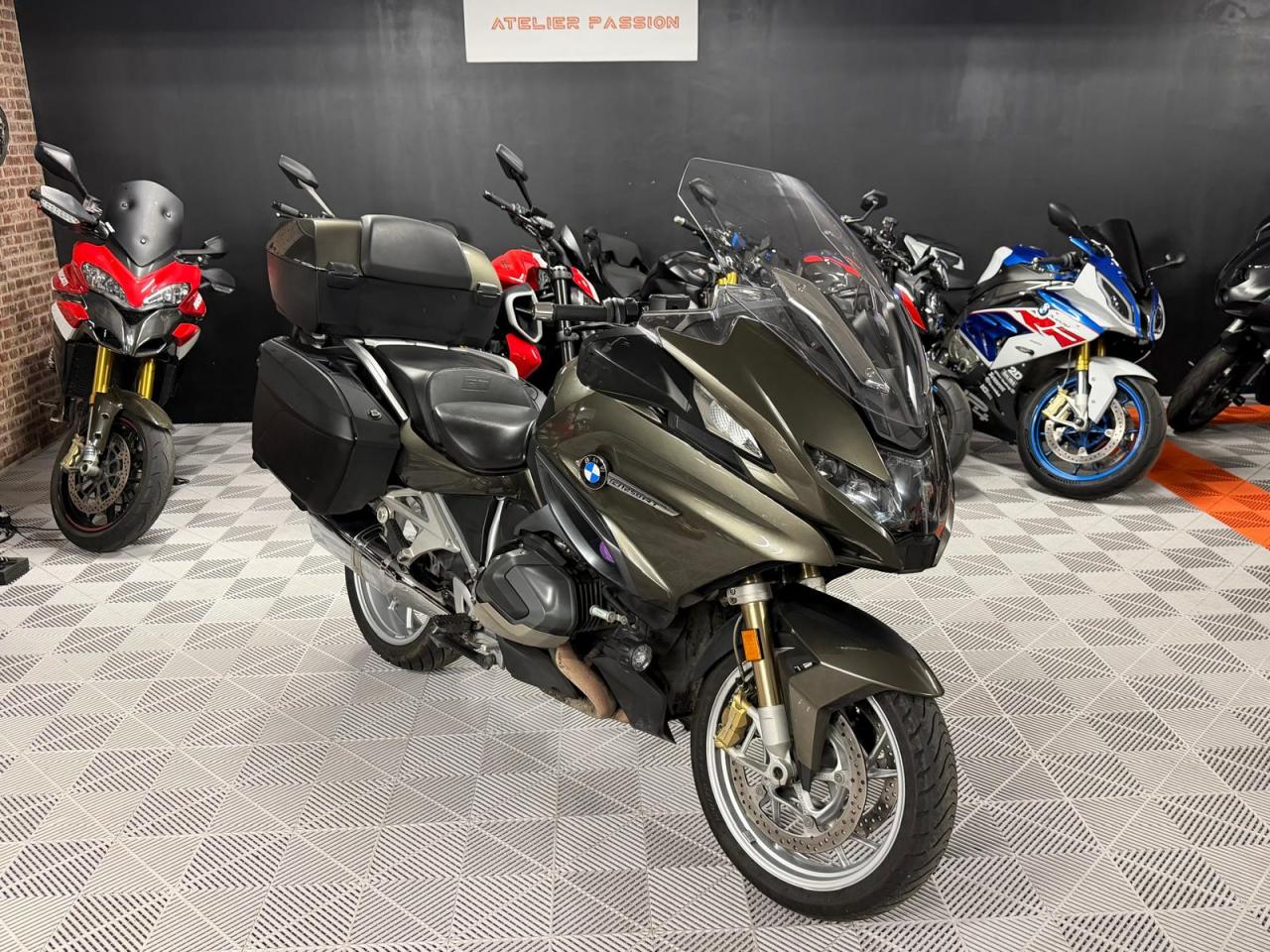 BMW MOTORRAD R 1250 RT Full Options / Packs